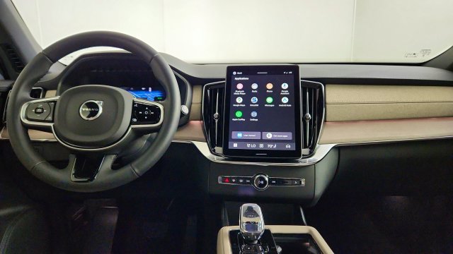New 2026 Volvo XC90 T8 Plus w/ Protection Package Premier AWD/4WD image 25