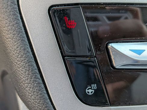 Certified 2022 Ford Explorer XLT w/ Equipment Group 202A image 27