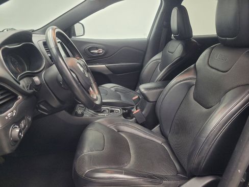 Used 2019 Jeep Cherokee High Altitude AWD/4WD image 17
