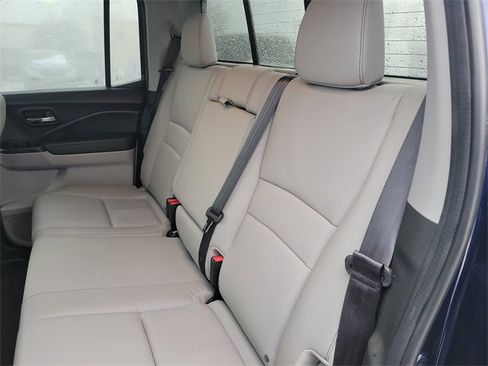 Used 2022 Honda Ridgeline RTL image 10