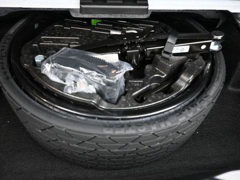 New 2026 Mercedes-Benz GLS 450 4MATIC image 29