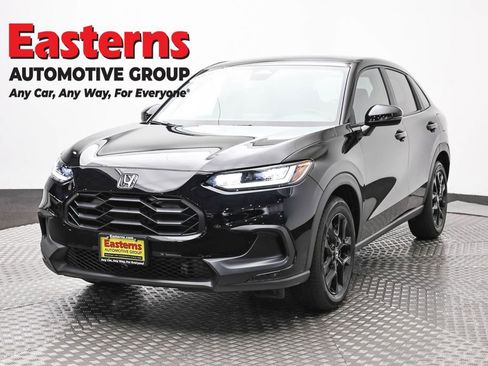Used 2025 Honda HR-V Sport image 1