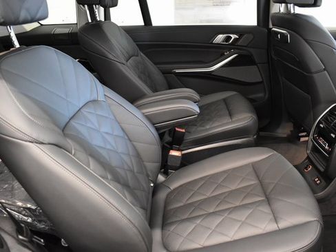 New 2026 BMW X7 xDrive40i image 19