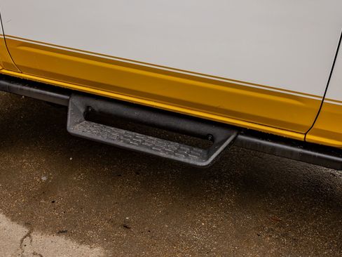 Used 2024 Ford Bronco Heritage Edition image 13