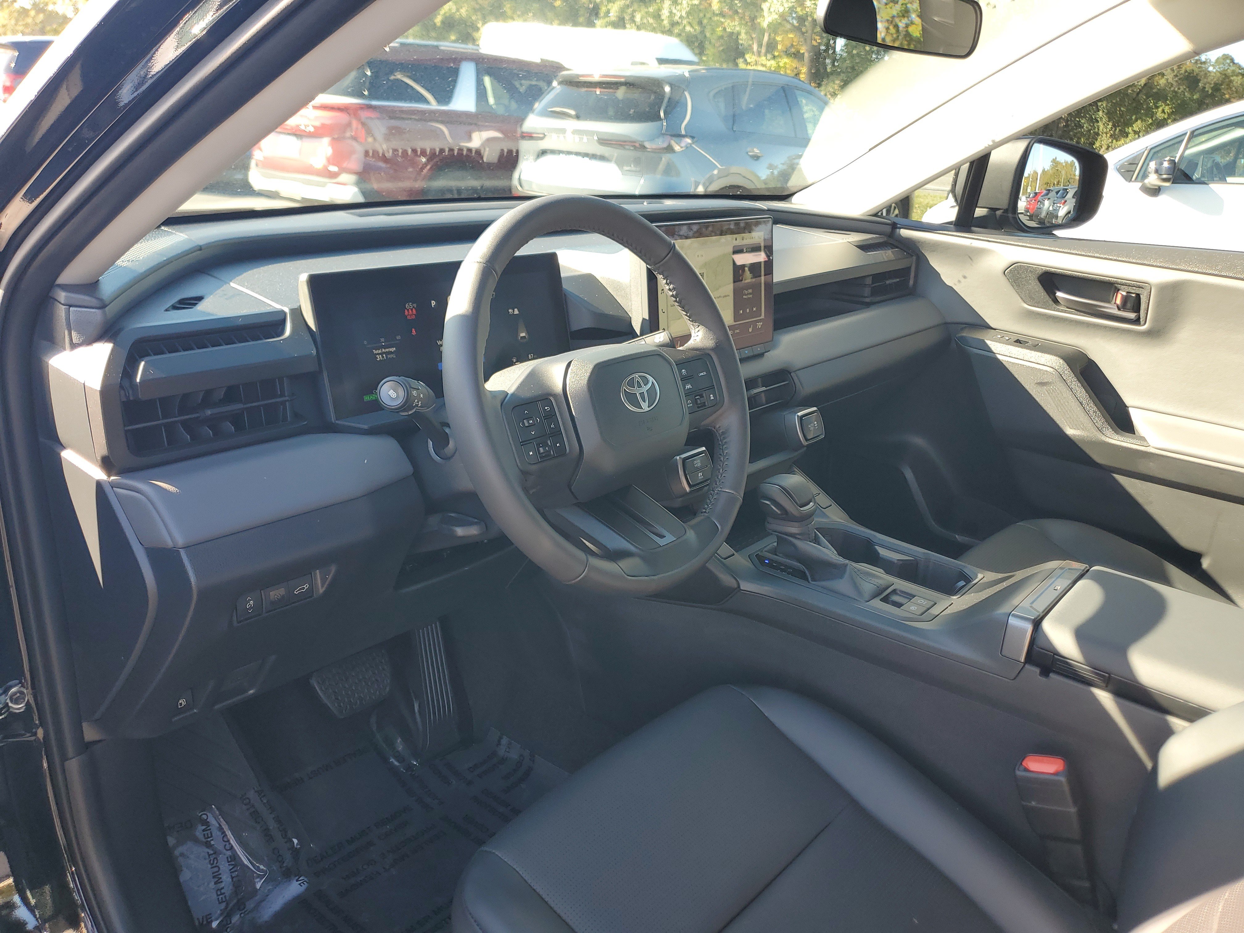 Used 2026 Toyota RAV4 XLE Premium FWD image 16