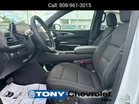 New 2026 Chevrolet Traverse LT image 9