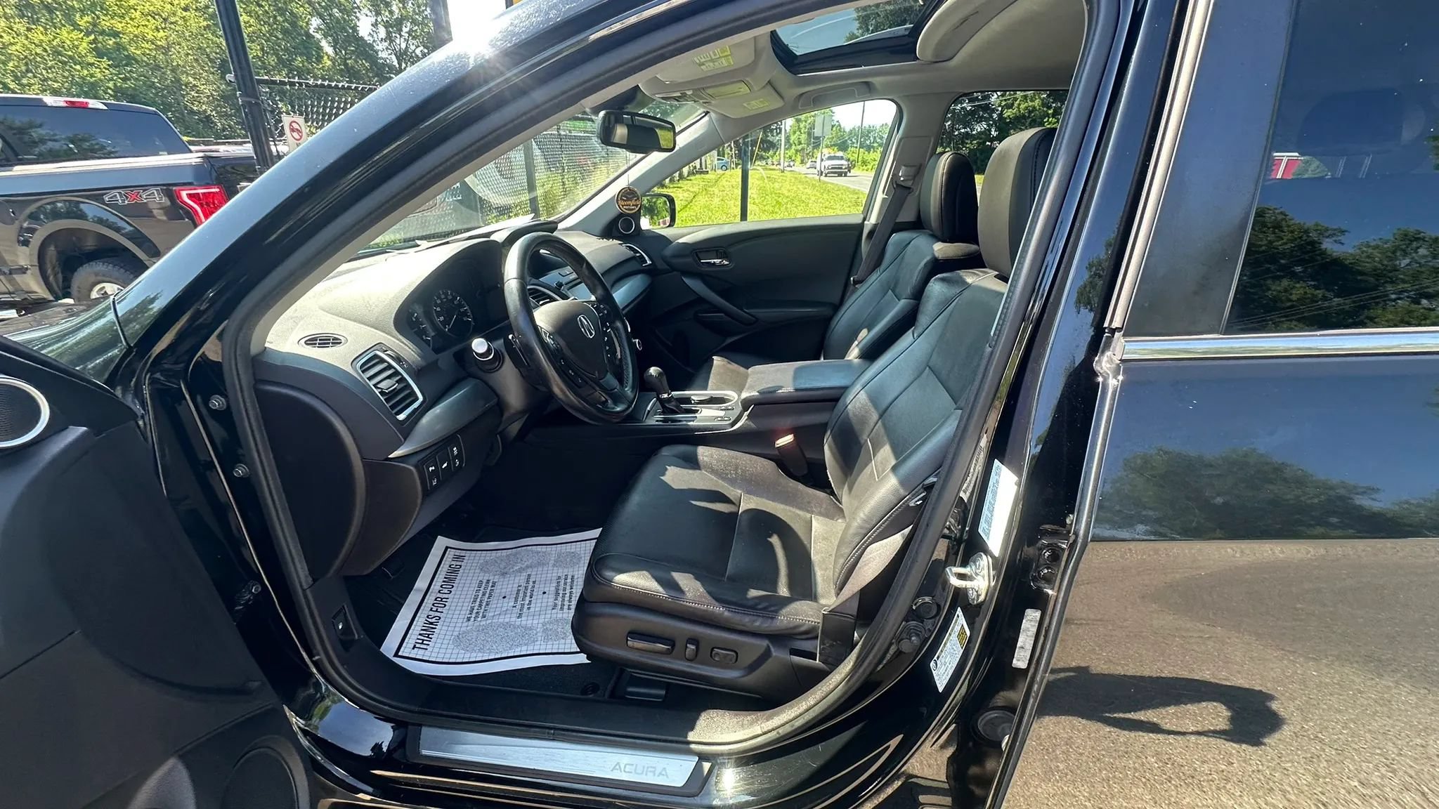 Used 2017 Acura RDX w/ Advance Package AWD/4WD image 19