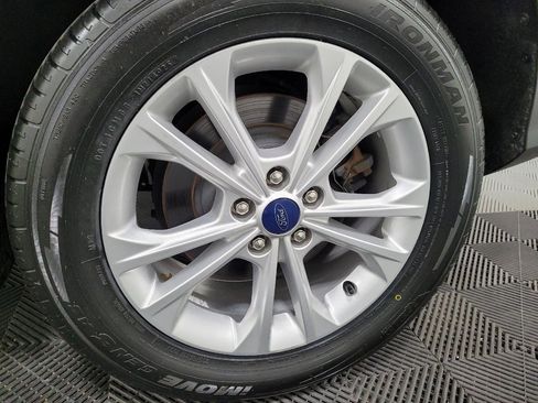 Used 2019 Ford Escape SEL FWD image 31