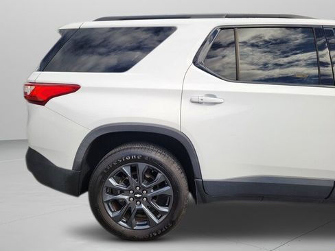 Used 2020 Chevrolet Traverse RS image 18