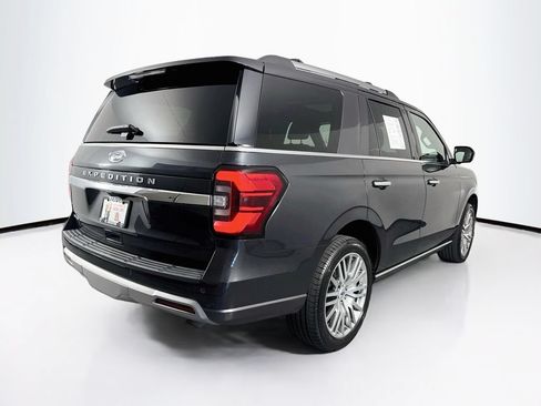 Used 2024 Ford Expedition Limited AWD/4WD image 10