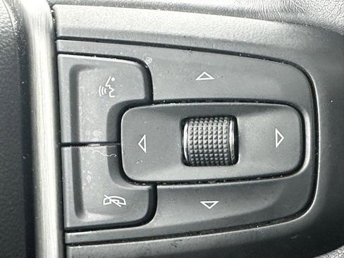 Used 2022 GMC Sierra 1500 Denali w/ Denali Premium Package image 13