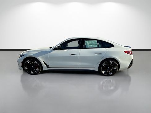 New 2026 BMW 430i w/ M Sport Package RWD image 6