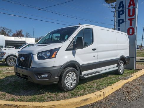 Used 2024 Ford Transit 250 Low Roof w/ Exterior Upgrade Package image 4