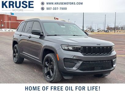 Used 2022 Jeep Grand Cherokee Altitude
