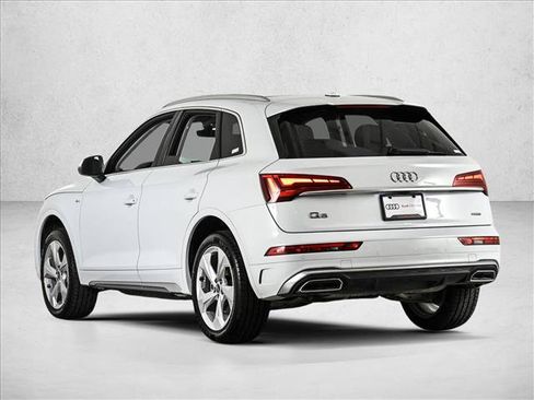 Used 2023 Audi Q5 2.0T Premium Plus w/ Premium Plus Package AWD/4WD image 8