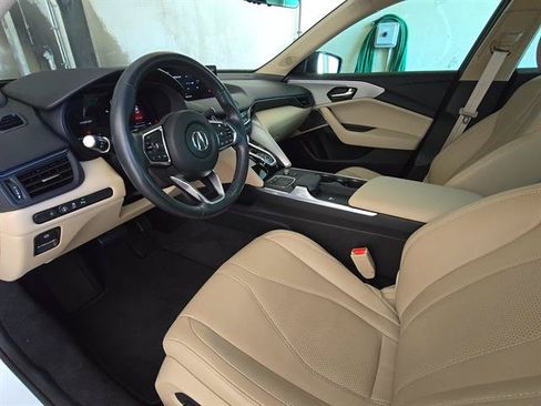 Used 2025 Acura TLX w/ Technology Package FWD image 8