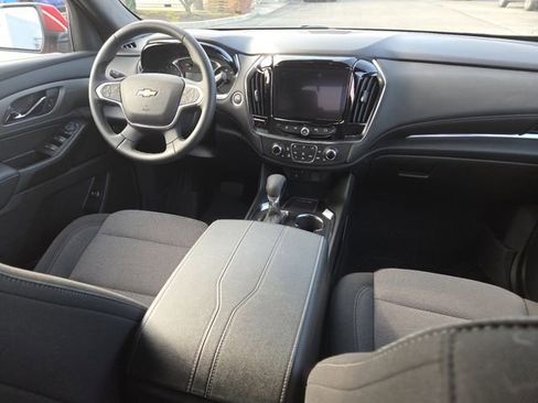 Used 2024 Chevrolet Traverse LT w/ LPO, Floor Liner Package image 27
