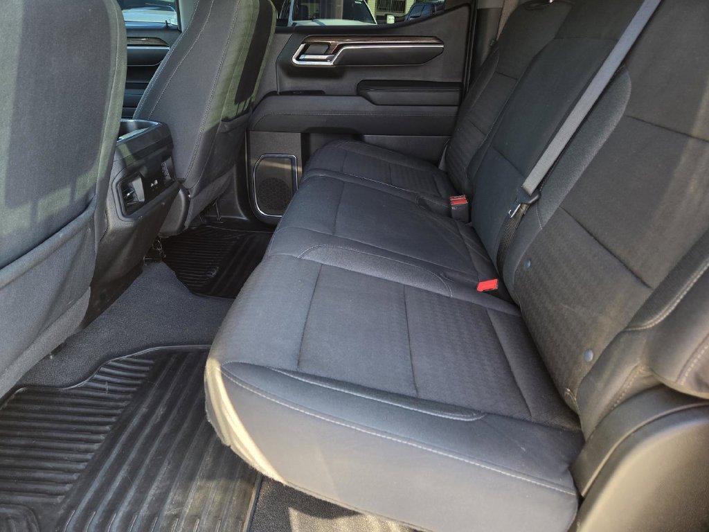 Used 2025 Chevrolet Silverado 1500 RST AWD/4WD image 38