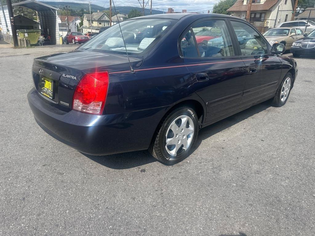 Used 2005 Hyundai Elantra GLS FWD image 4