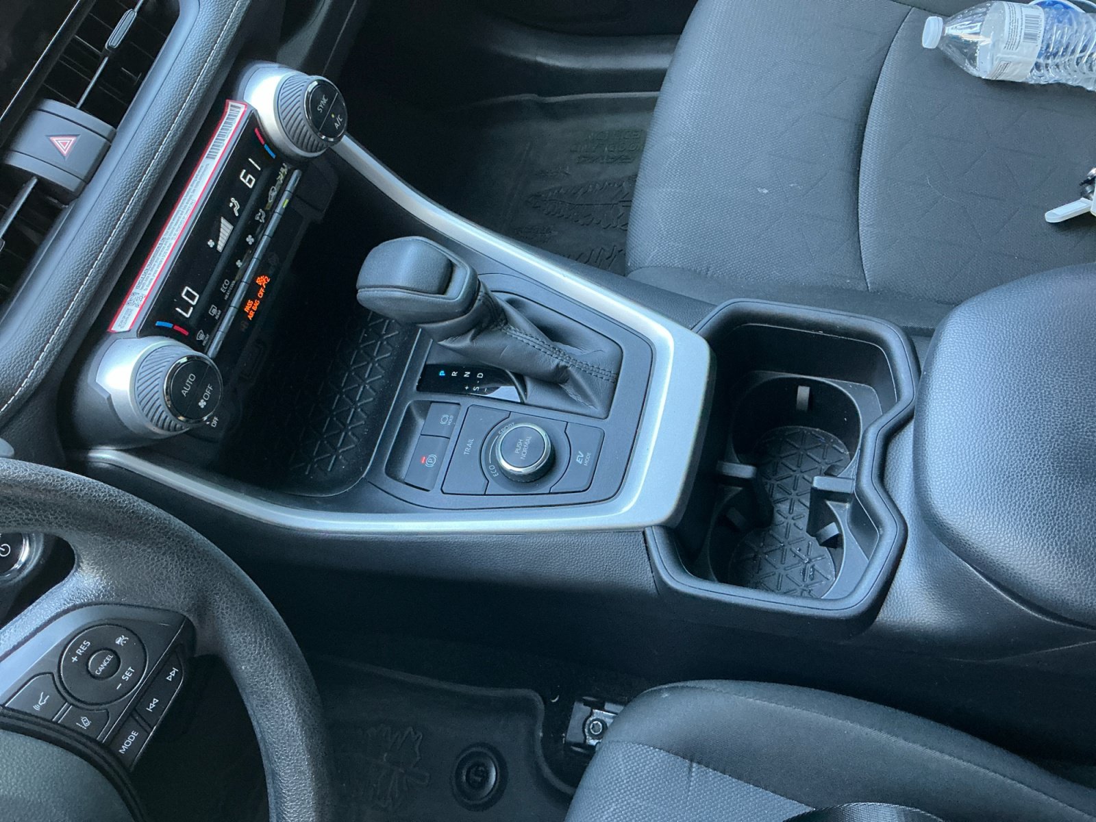 Certified 2025 Toyota RAV4 Woodland Edition AWD/4WD image 15