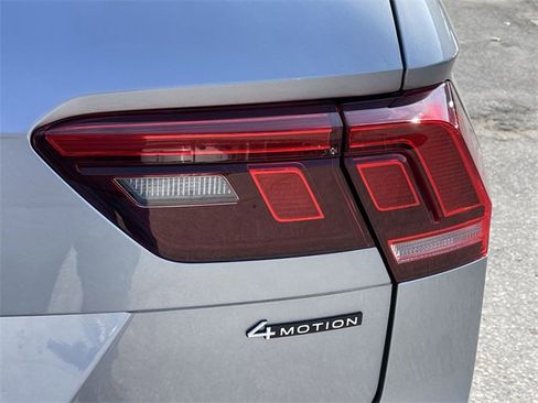 Used 2024 Volkswagen Tiguan S image 32