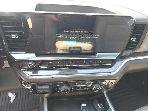 Used 2024 Chevrolet Silverado 1500 LTZ w/ LTZ Convenience Package II image 8