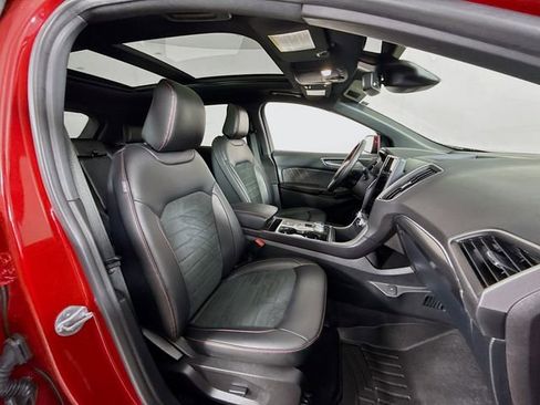 Used 2023 Ford Edge ST-Line image 27