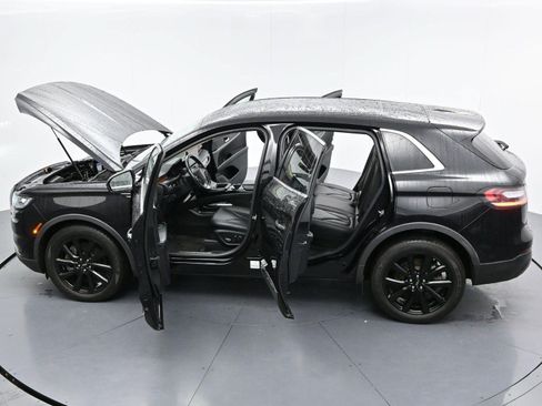 Used 2022 Lincoln Nautilus Reserve w/ Monochromatic Package AWD/4WD image 38