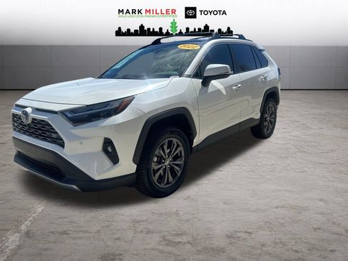 Certified 2022 Toyota RAV4 Limited AWD/4WD image 1
