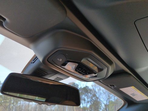 Used 2025 BMW Z4 M40i w/ Edition image 27