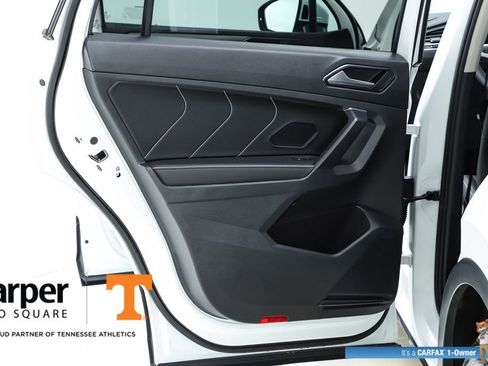 Used 2023 Volkswagen Tiguan SE image 55