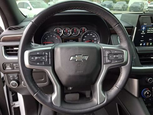 Used 2021 Chevrolet Tahoe Z71 image 16