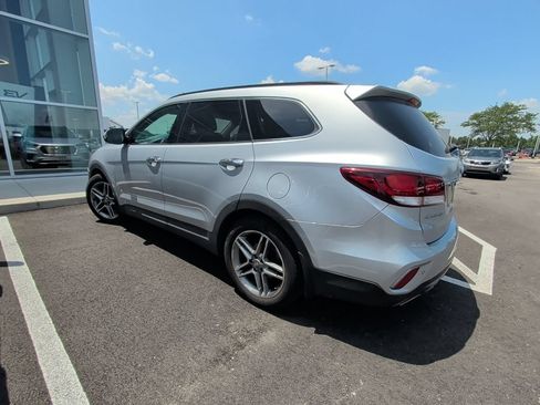 Used 2018 Hyundai Santa Fe AWD image 5