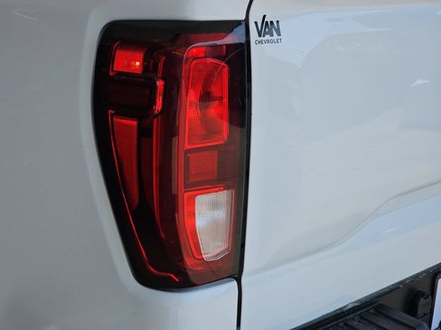 Used 2023 GMC Sierra 1500 Elevation AWD/4WD image 39