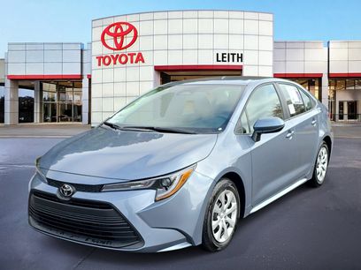 Used 2025 Toyota Corolla LE