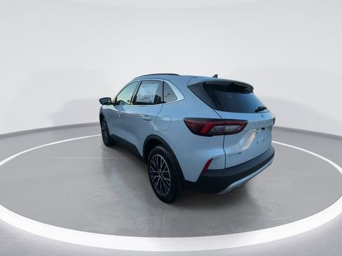 New 2026 Ford Escape w/ PHEV Premium Package image 6