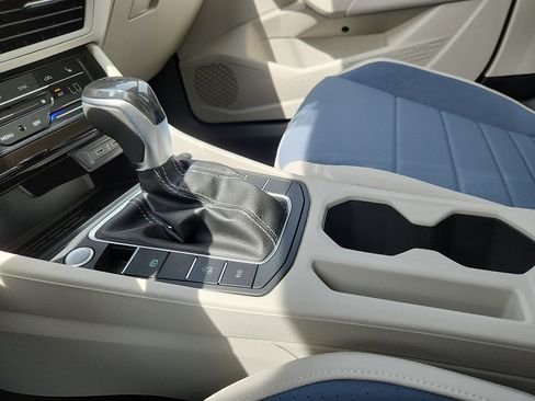 New 2026 Volkswagen Jetta SE FWD image 20