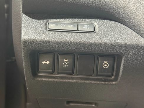 Used 2016 Nissan Altima 2.5 SL w/ 2.5 Technology w/LED Package image 21