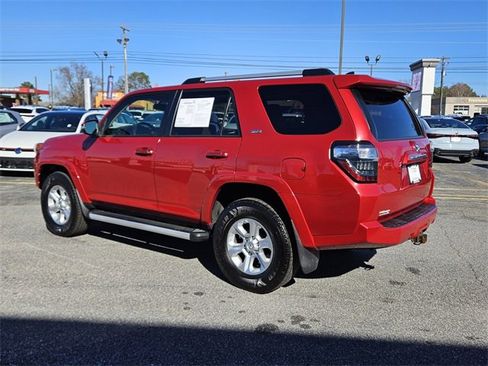 Used 2019 Toyota 4Runner SR5 Premium image 9