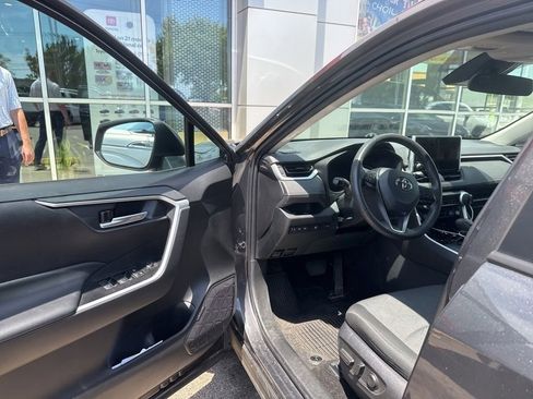 Used 2023 Toyota RAV4 XLE w/ Convenience Package AWD/4WD image 22