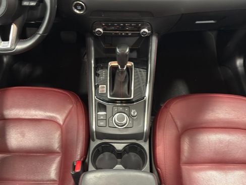 Used 2023 MAZDA CX-5 Carbon Edition image 19
