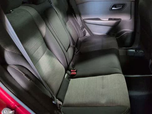 Used 2021 Nissan Rogue SV FWD image 21