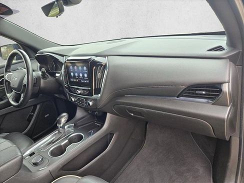 Used 2022 Chevrolet Traverse Premier w/ Redline Edition image 23