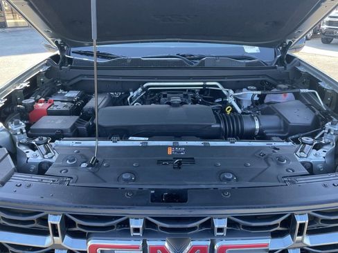 New 2026 GMC Canyon AT4 image 22