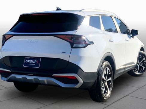 Used 2024 Kia Sportage EX AWD/4WD image 12