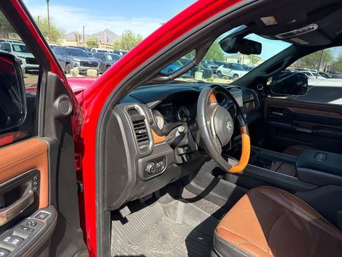 Used 2022 RAM 2500 Limited AWD/4WD image 4