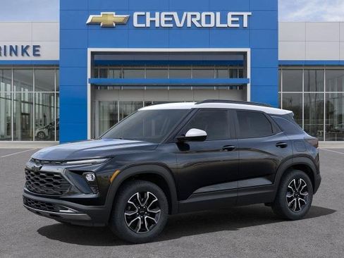 New 2025 Chevrolet TrailBlazer ACTIV w/ Convenience Package image 2