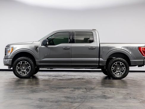 Used 2022 Ford F150 XLT w/ Equipment Group 302A High AWD/4WD image 9