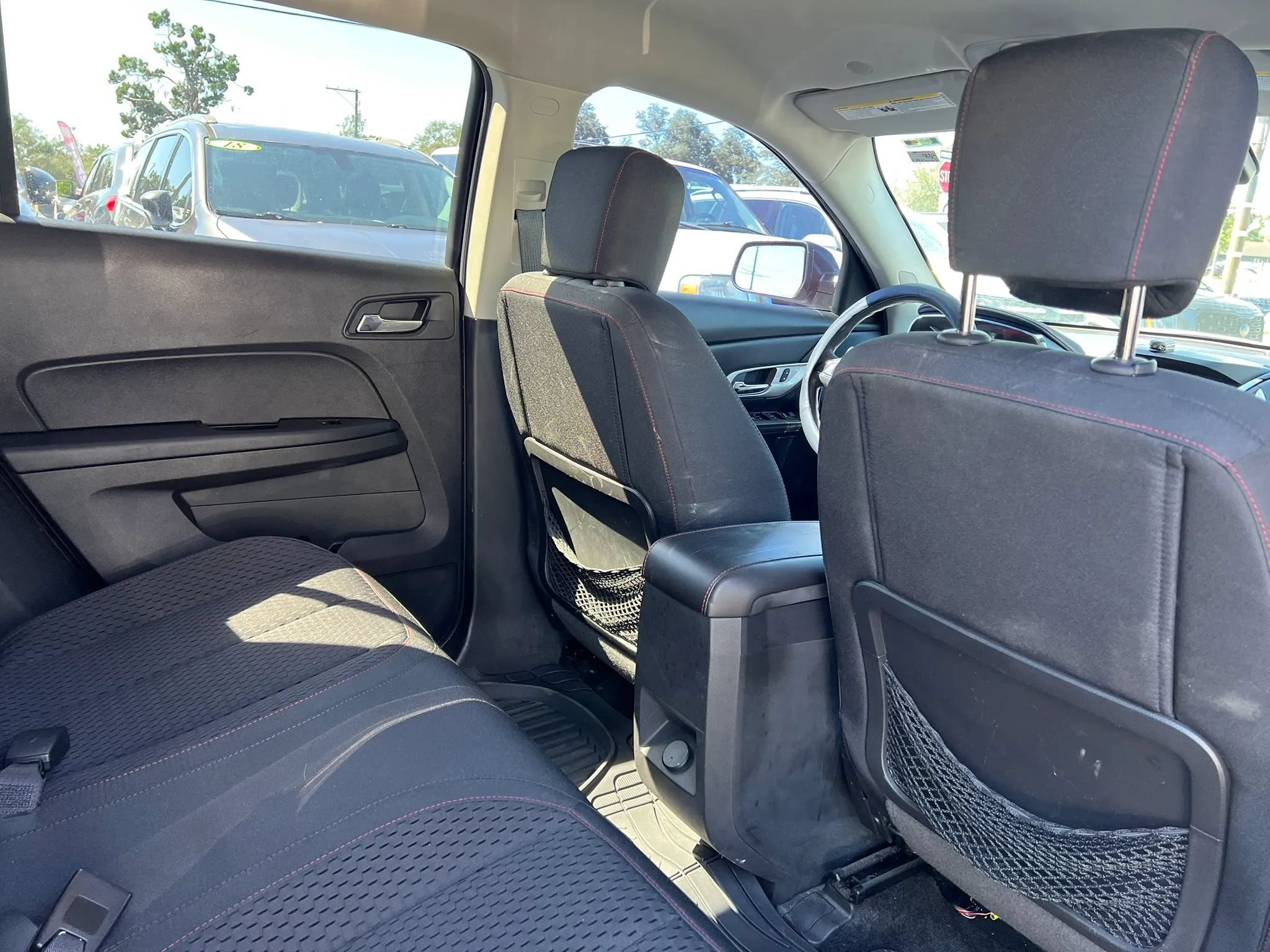 Used 2015 GMC Terrain SLE FWD image 15