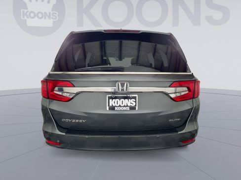 Used 2018 Honda Odyssey Elite image 5